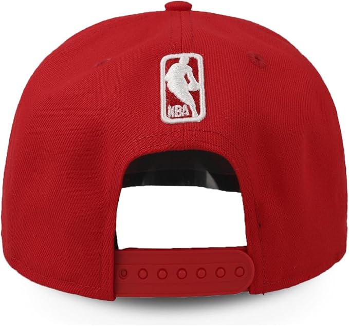 SNAPBACK HAT