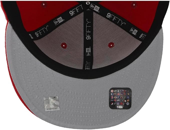 SNAPBACK HAT