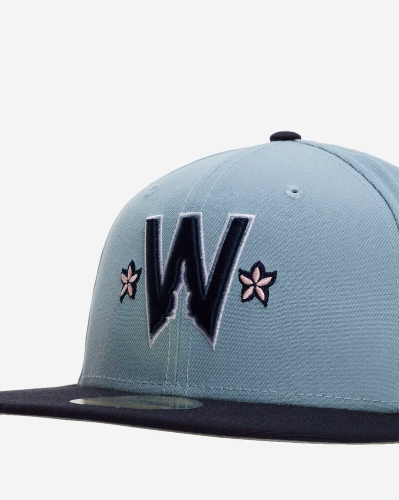SNAPBACK HAT