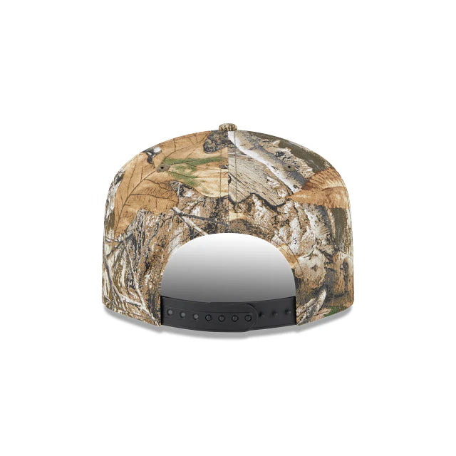 SNAPBACK HAT