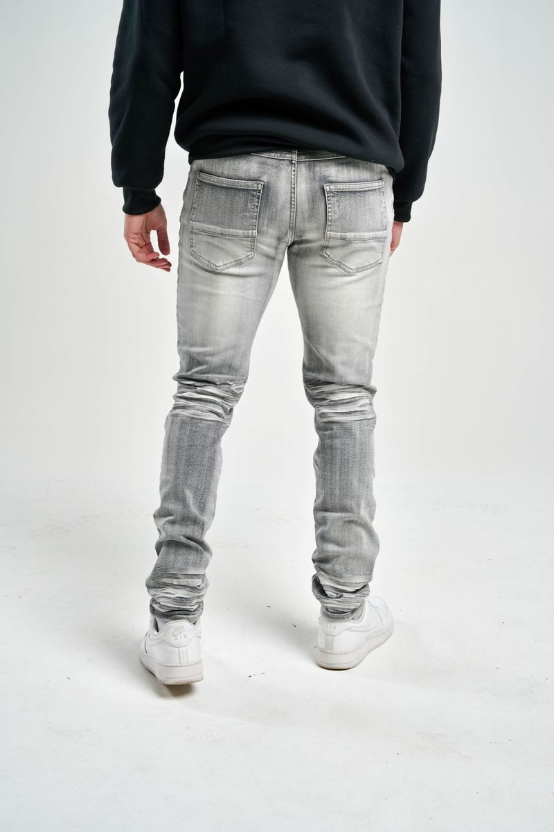 SLIM FIT  JEANS