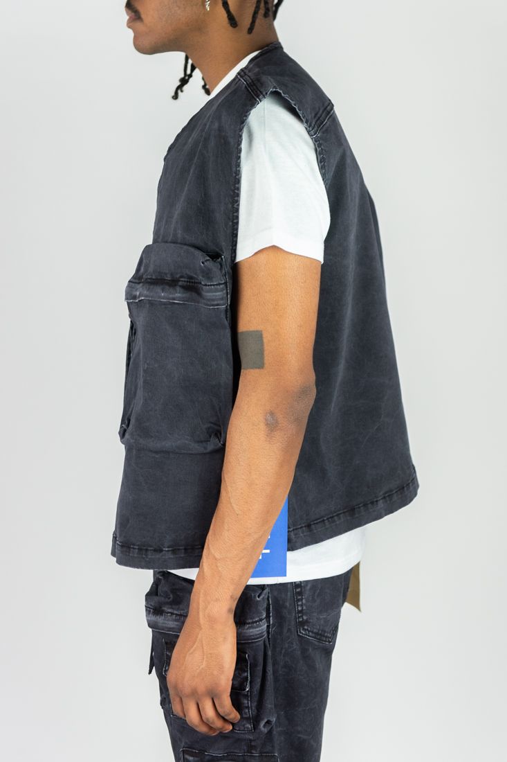 CROPPED VEST