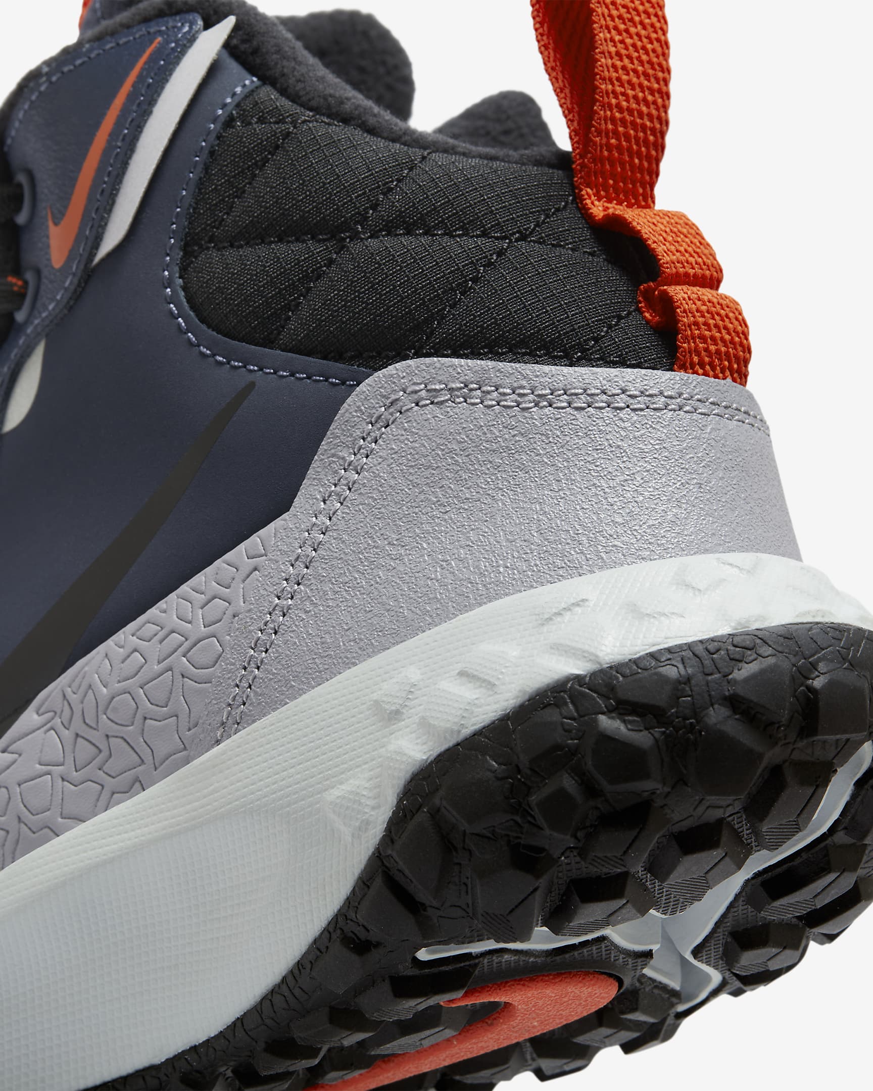 Nike Terrascout