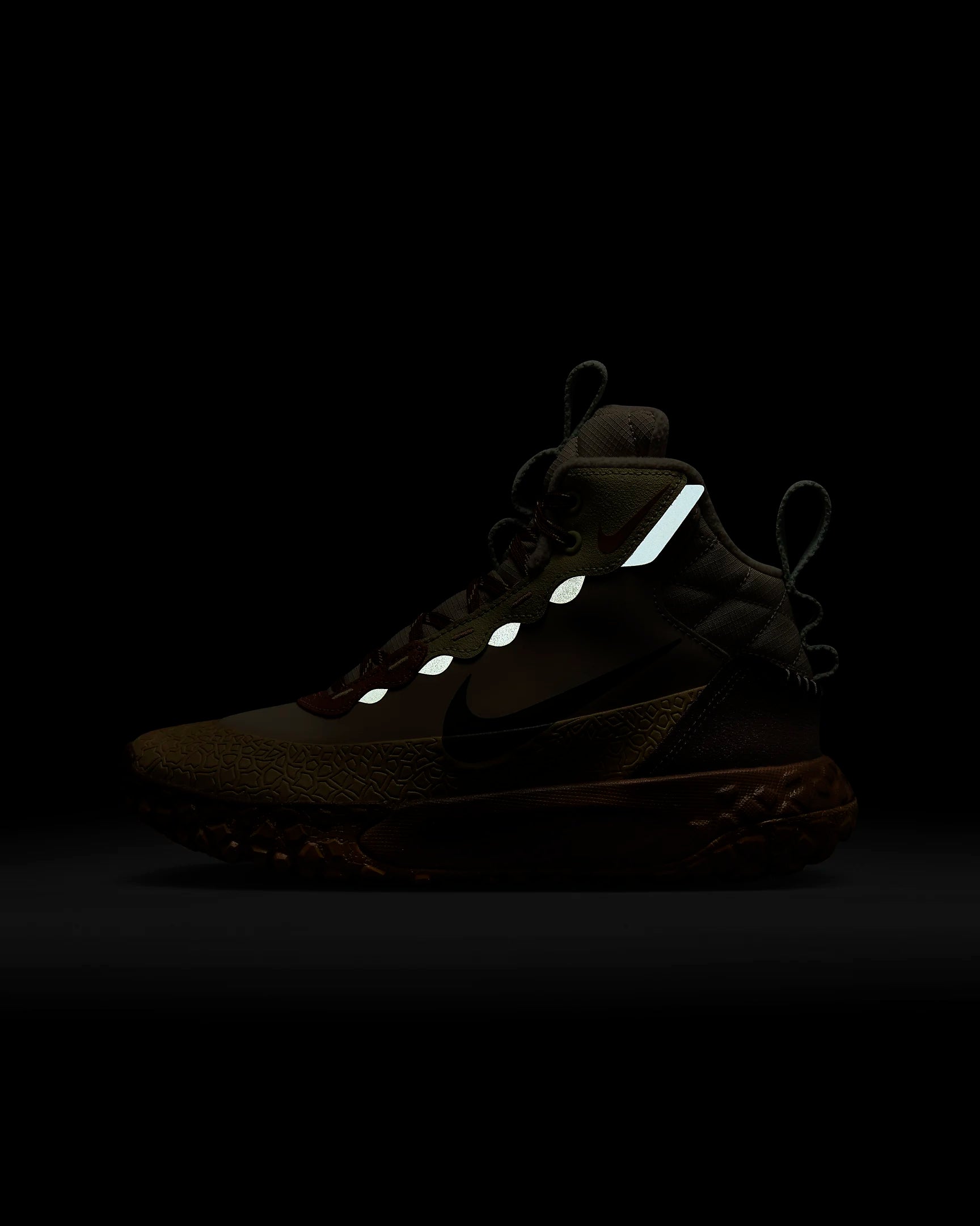 Nike Terrascout